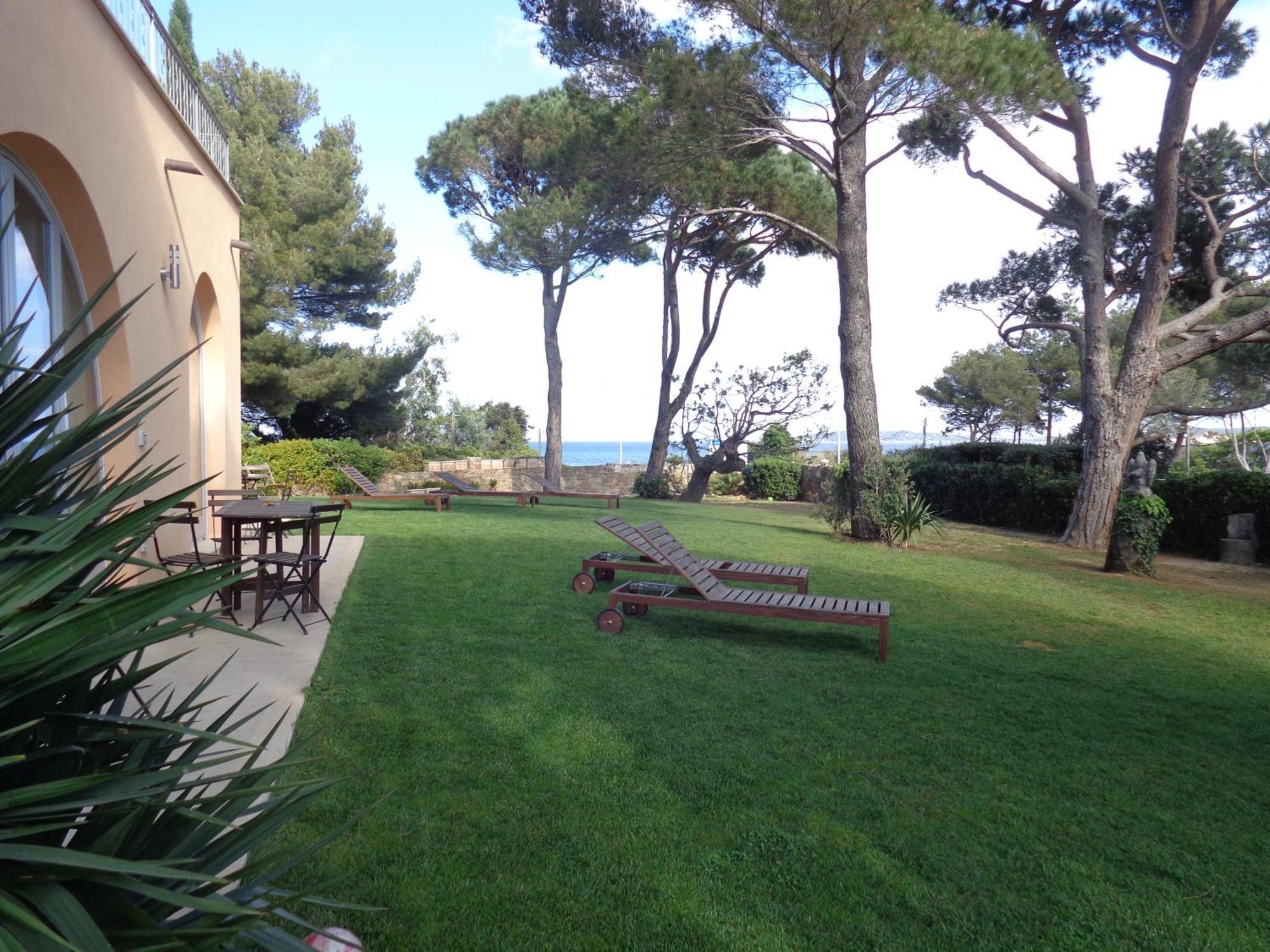 Villa Angelina Front Beach Grimaud Exteriér fotografie