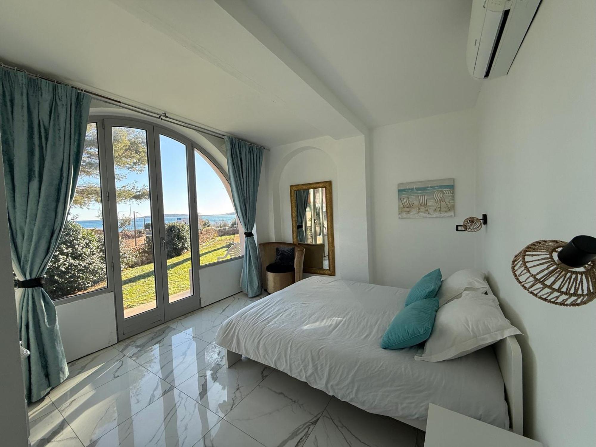 Villa Angelina Front Beach Grimaud Exteriér fotografie